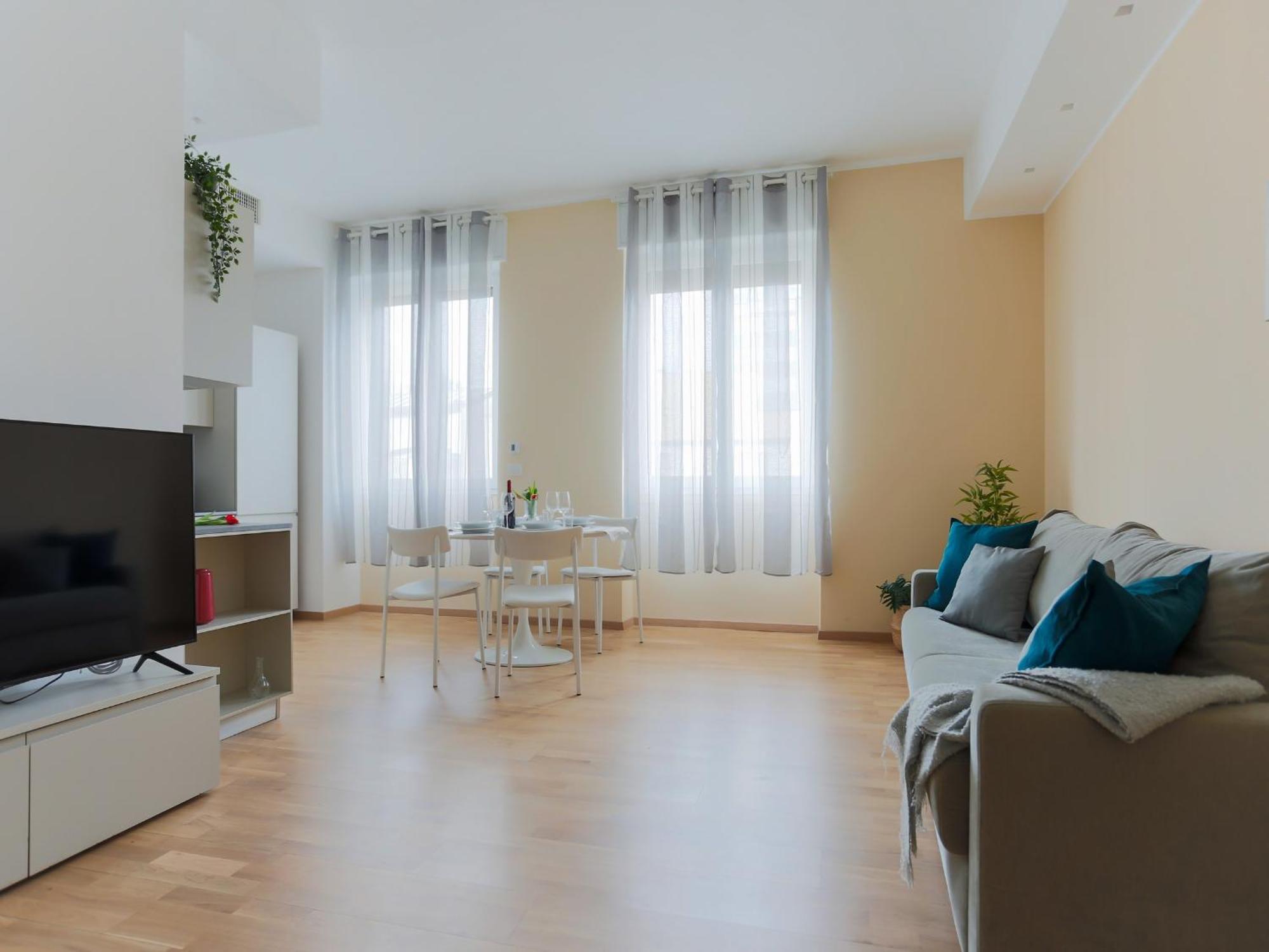 The Best Rent - Bright One-Bedroom Apartment In Corso Vittorio Emanuele II Милано Екстериор снимка