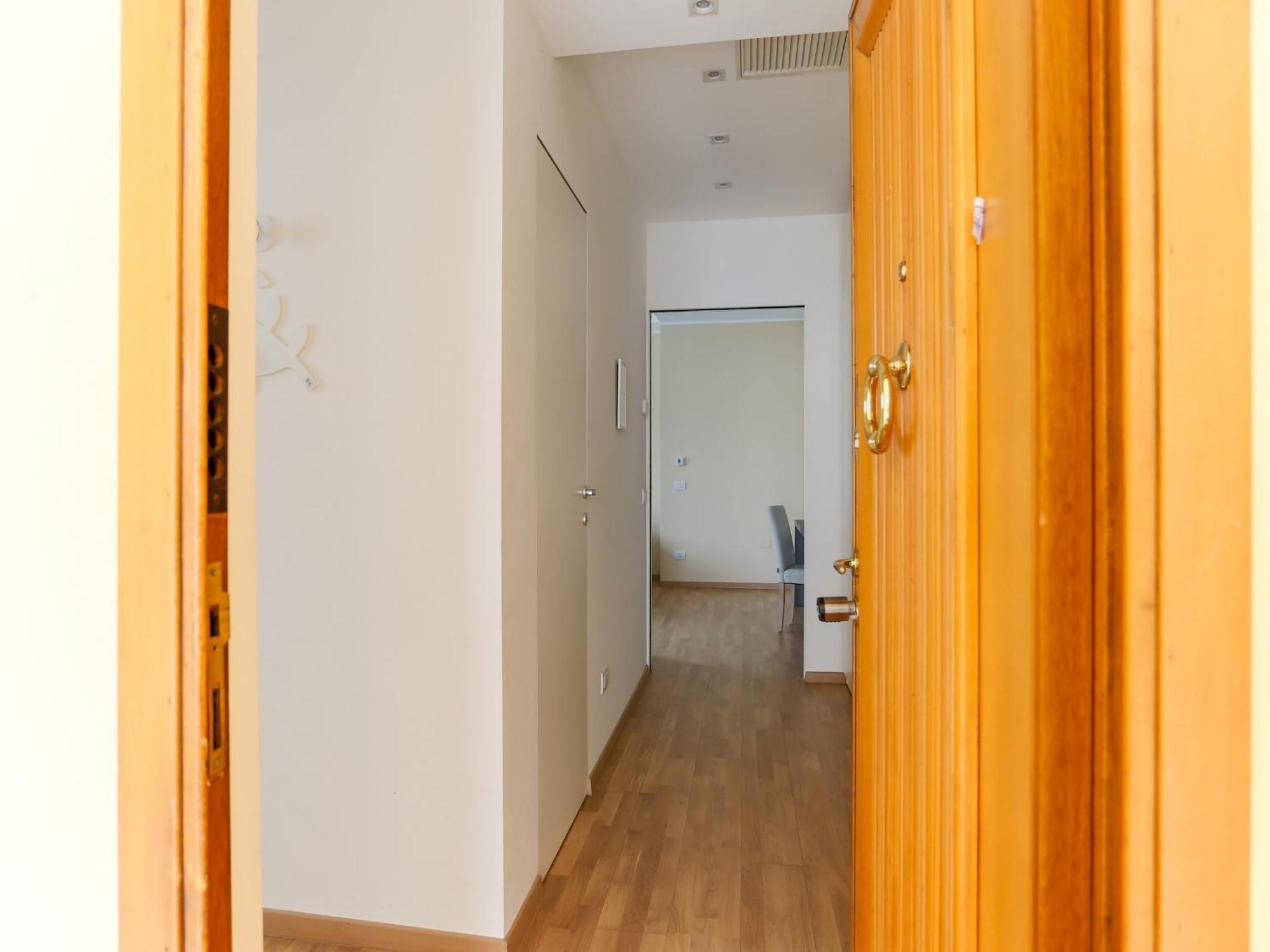 The Best Rent - Bright One-Bedroom Apartment In Corso Vittorio Emanuele II Милано Екстериор снимка